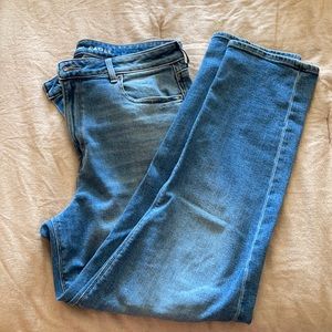 American eagle mom jeans size 10
